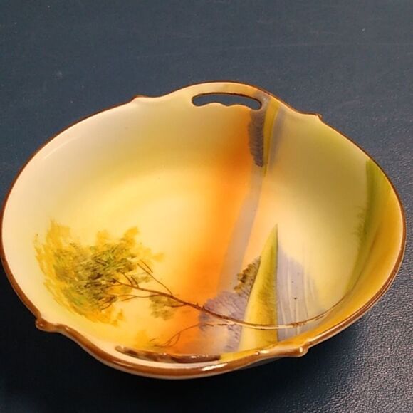 Nippon Hand Painted Ceramic Handle Trinket Dish Tree in Meadow Cottagecore - Picture 6 of 6